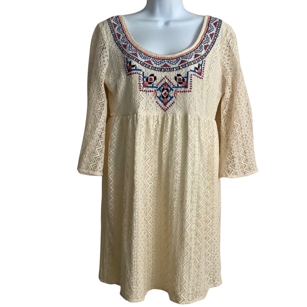 Flying Tomato Cream Lace Peasant Dress Sz Medium Embroidery Boho Aztec Tribal